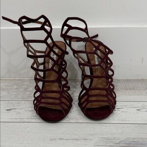 Steve Madden Burgundy Strappy Cage Sandals
